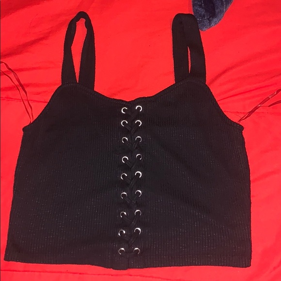 Black crop top - Picture 3 of 3
